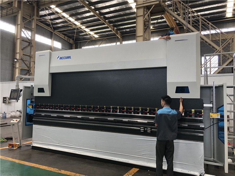 ACCURL cnc press brake DA58T 4axis 6000mm