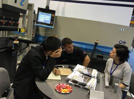 Accurl participated in the Chicago machine tool and Industrial Automation Exhibition in 2016